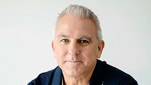 Photo of Dr Brett Dellar.