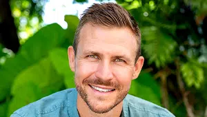 Photo of Dr Joshua Nelson.