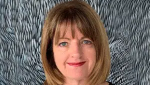 Photo of Dr Julie Uren.