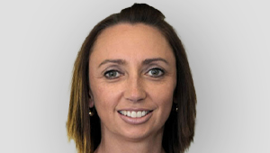 Photo of Dr Karen Forsyth.