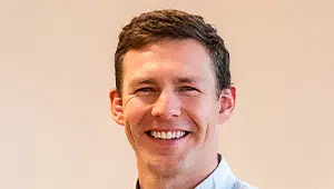 Photo of Dr Ryan Hislop.